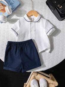 SHEIN 2 件套男婴休闲彼得潘领撞色短袖衬衫和松紧腰短裤套装，适合生日派对、洗礼、1 岁生日庆祝、晚会、表演、婚礼、婴儿洗礼、春夏装 - 藍色 - 查看 5