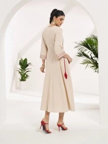 TrendSteals 女士度假休闲刺绣拼布交叉系带长裙 - 卡其色 - 查看 8