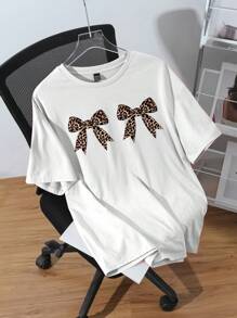 SHEIN EZwear Plus Size Bowknot Design Round Neck Short Sleeve T-Shirt, Casual And Simple Style,Slightly Sheer Summer Suitable For Going Out Leopard Print