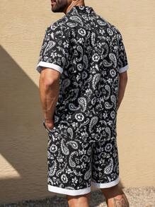 Manfinity RSRT Męski zestaw koszuli z krótkim rękawem i spodenkami w dużym rozmiarze Paisley Floral - Czarne - Zobacz 2