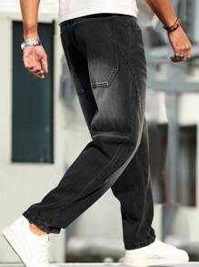 Manfinity Homme Men's Relaxed Fit Straight Leg Pocketed Casual Jeans - Grey - View 3