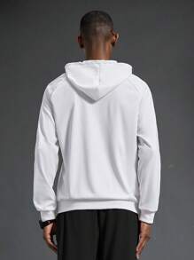 Manfinity Sport Corelite Herren-Sweatshirt mit Grafik, Kapuze und Kordelzug, langärmlig