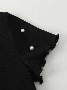 SHEIN Leap Crew Tween-Mädchen Elegantes, kurzes T-Shirt mit Spitzenkragen und Perlenverzierung