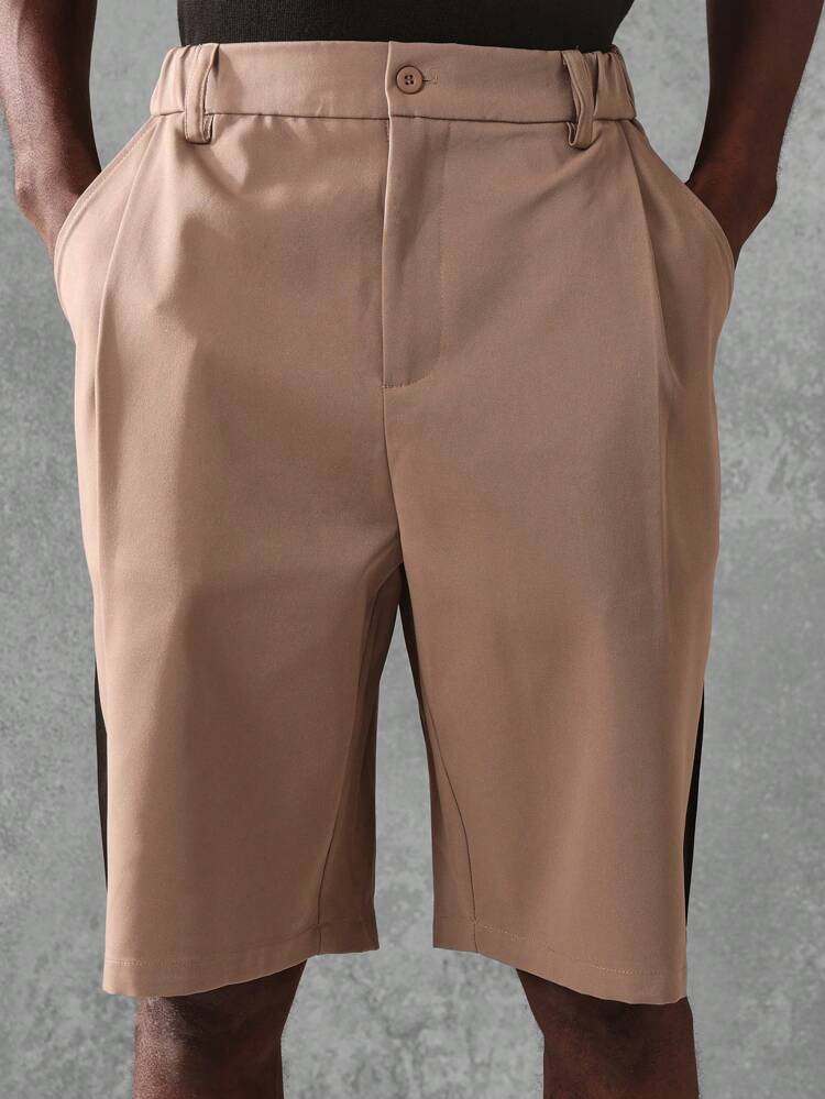 Feuchtigkeitsableitende Shorts im Slim Fit