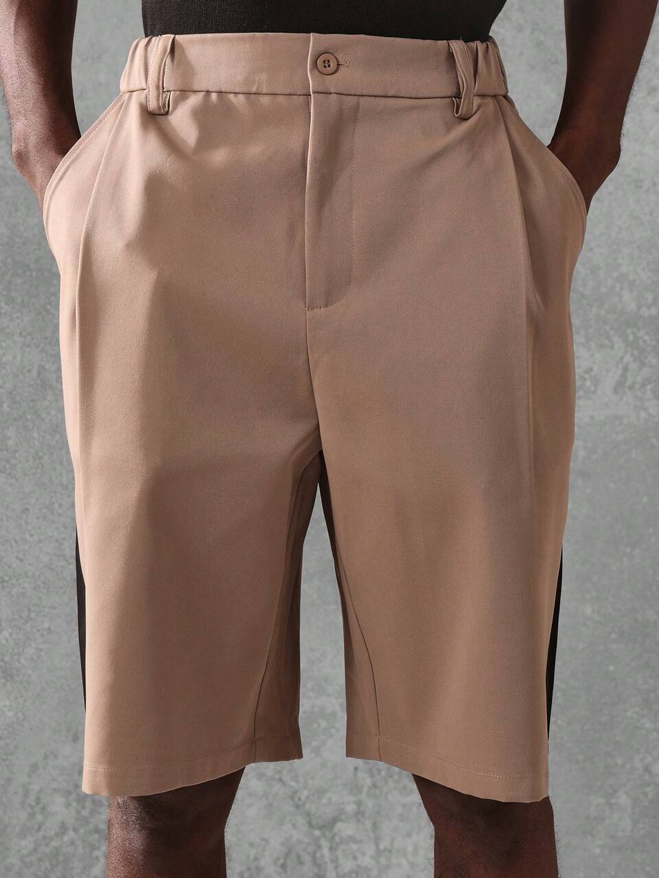 SUMWON Pantaloncini sportivi casual estivi di alta qualità, vestibilità slim, con finitura traspirante, con strisce laterali per comfort durante la corsa, l'allenamento e la palestra