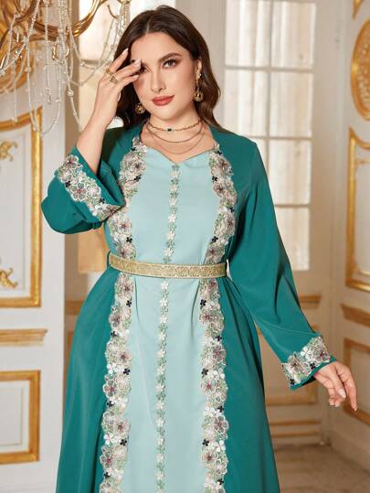 Al Najma Plus Size Kvinnor Button-Up Blommor Spets Patchwork Turkisk Lång Robe, Arabic Abaya