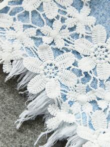 SHEIN Tween Girls Summer Boho Floral Appliques Contrast Lace Raw Hem Denim Jeans Shorts With Slant Pocket,Girls Summer Vacation Shorts Outfits