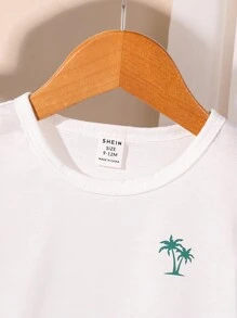 SHEIN Playful Pals Bộ trang phục thường ngày đi biển mùa hè cho bé trai 3 món - Áo phông tay ngắn họa tiết sọc, quần short cạp chun, mũ rộng vành chống nắng - Nhiều màu - Xem 8