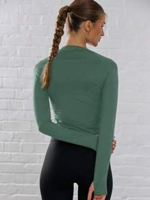 Musera Sport 长袖修身拇指孔运动上衣，饰有品牌标志，适合板式网球、网球、匹克球、健身房、秋季瑜伽、普拉提、日常休闲穿着。