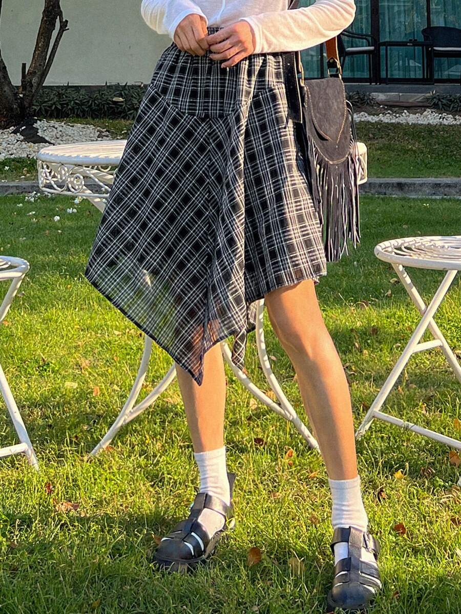 DAZY 女式格子不对称下摆宽松休闲度假夏季半身裙 - 黑色 - 查看 1