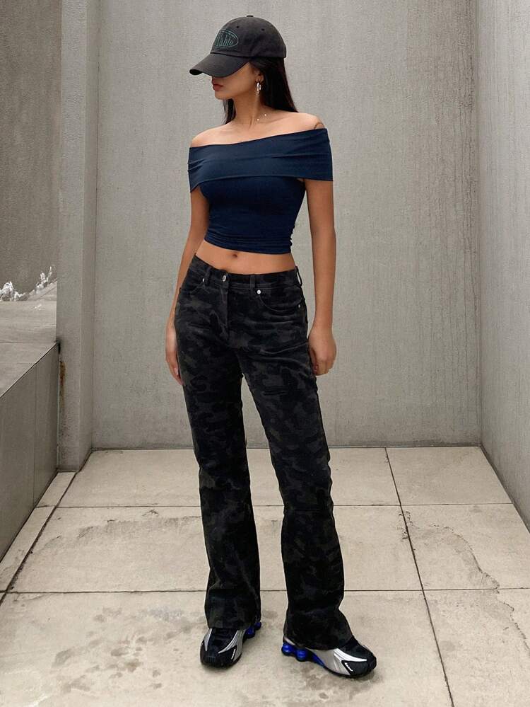 Women's Solid Color Minimalist Off-Shoulder Fitted Slim Tee,Crop Tops Women,Off Shoulder Top Going Out Tops