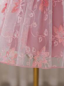 SHEIN Glamorique Kids 2 件装年轻女孩优雅盖袖上衣和刺绣网眼蝴蝶结装饰裙套装，适合派对、聚会、郊游、度假、夏季 - 粉色 - 查看 8