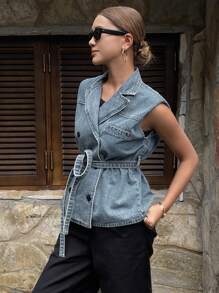 Livesso 女式无袖牛仔夹克，配腰带，腰部收紧 - 中等水洗藍 - 查看 3