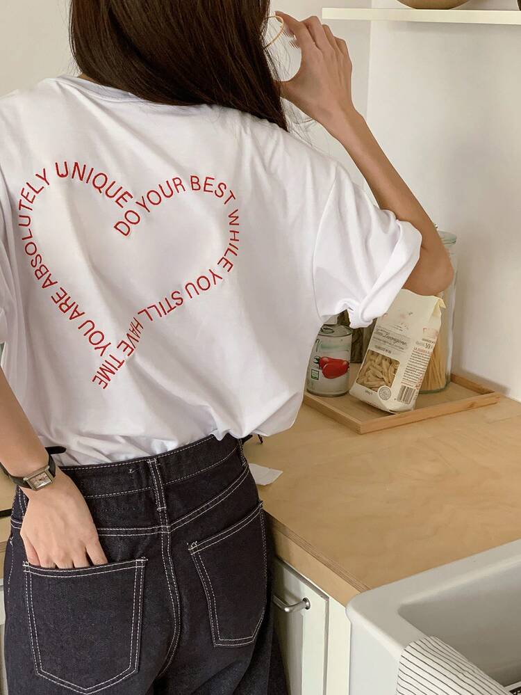 Women's Casual Crew Neck Heart Print Short Sleeve T-Shirt, Minimalist Style For Daily Wear Summer Cute Tops