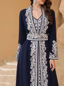 Al Najma 2 件套高端花卉蕾丝拼接奢华女士连衣裙套装，朴素