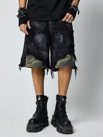 Grunge Punk Herren Denim Shorts mit Fransen-Rand, Camouflage-Patchwork und Taschen