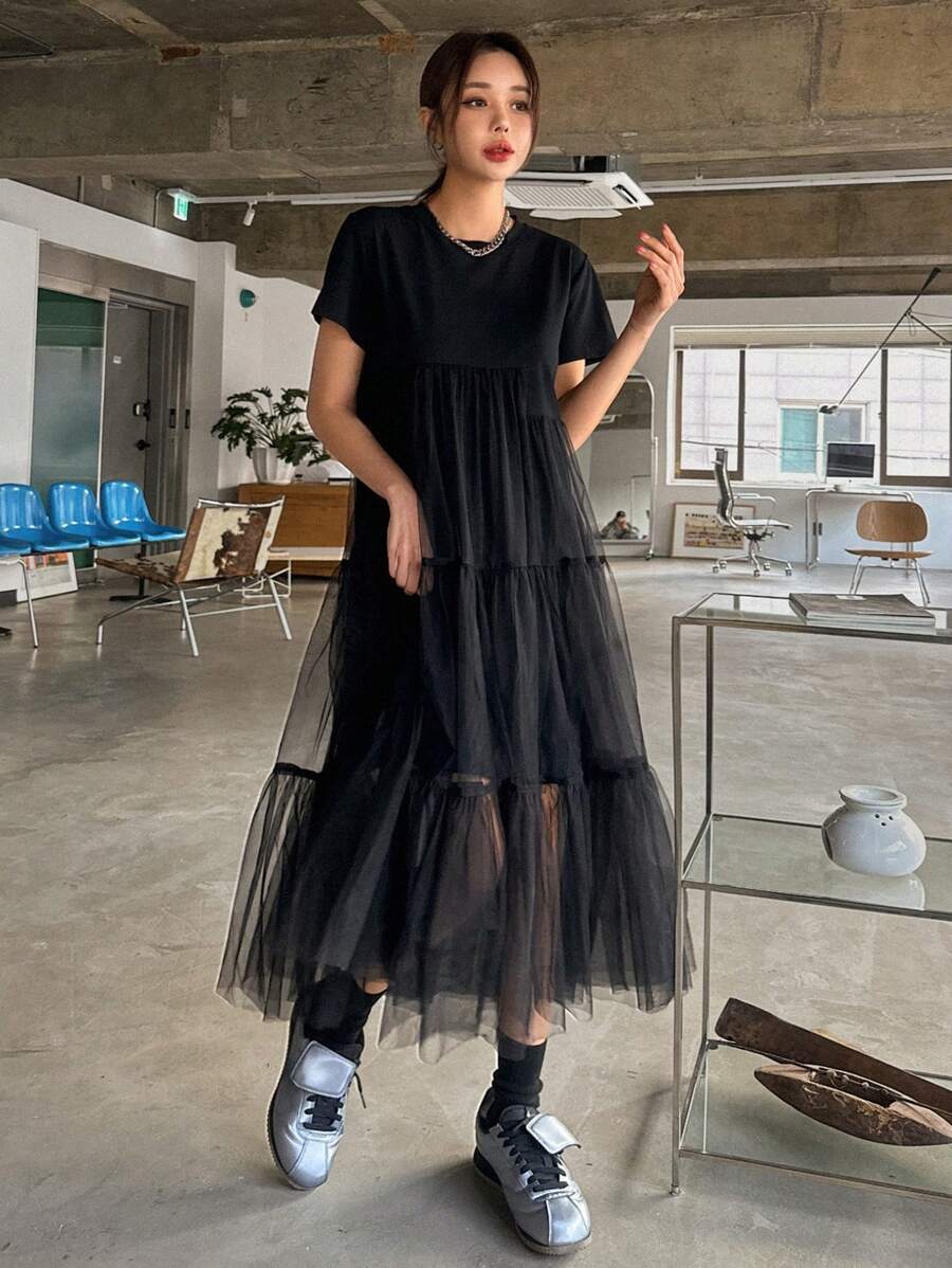 DAZY Vestido de mujer midi con cuello redondo, manga corta, parches de malla y volantes - Negro - Ver 1