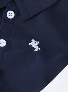 SHEIN Baby Jungen Britischer Stil Kurzarm gestreiftes Hemd mit lockerer Shorts, geeignet für Hochzeiten, Geburtstagsfeiern, Familientreffen - Verschiedenfarbig - Übersicht 5