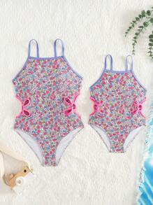 SHEIN Tween Girls Ditsy Floral Halter Waist Hollow Petal One-Piece Swimsuit - Multicolor - View 3