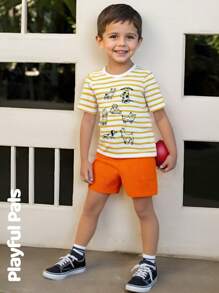 SHEIN 2 peças/conjunto de camiseta e shorts de bolso para meninos, casual, diário, estampa listrada fofa, gola redonda, manga curta, conjunto de verão - Multicolorido - Ver 1