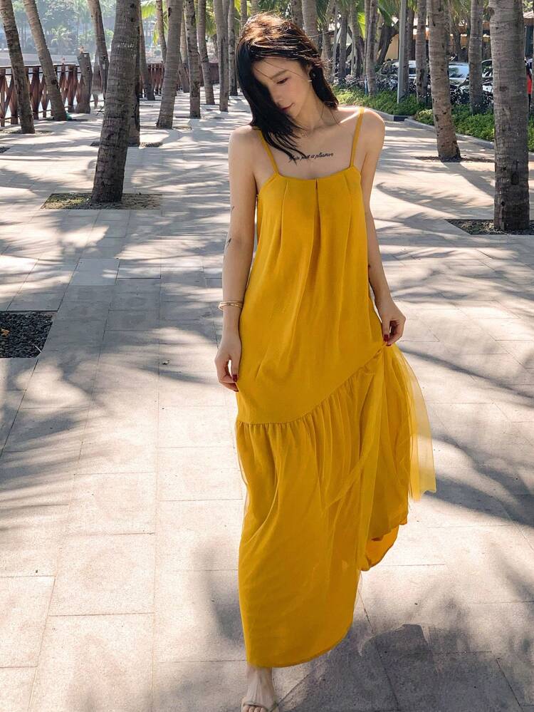 Women's Solid Color Ruffle Hem Spaghetti Strap Mid-Length Dress