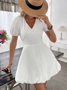 SHEIN LUNE Women's Casual Solid Color Jacquard Texture Mini Dress With V-Neck, Short Sleeve, Everyday Basic Dress For Spring/Summer - White - View 6