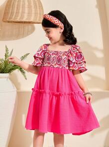 SHEIN Leap Crew Young Girl Pink Ditsy Floral Patchwork Textured Ruffle Trim Square Collar A-Line Dress,Summer Birthday Holiday Ramandan Style Matching Family Vacation - Hot Pink - View 3