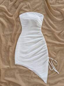 Soleia Robe mini asymétrique à volants, taille avec lacet, fente latérale, texture ondulée blanche, sans bretelles, adaptée pour fête, rendez-vous, goûter, festival de musique, style western, vacances à la plage, tenue d'été