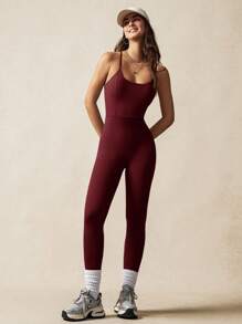 VARSITIE 紧致美背瑜伽女式运动连体衣 - 酒紅色 - 查看 4