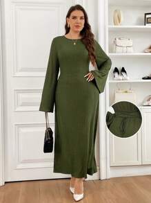 SHEIN Frenchy 加大码女式 Tita Outfit 端庄连衣裙 女式超长连衣裙 加大码束腰外衣 圆领 长袖 休闲连衣裙 - 軍綠色 - 查看 1