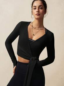 VARSITIE 白色交叉领带配截指女式运动 T 恤和背心 - 黑色 - 查看 3