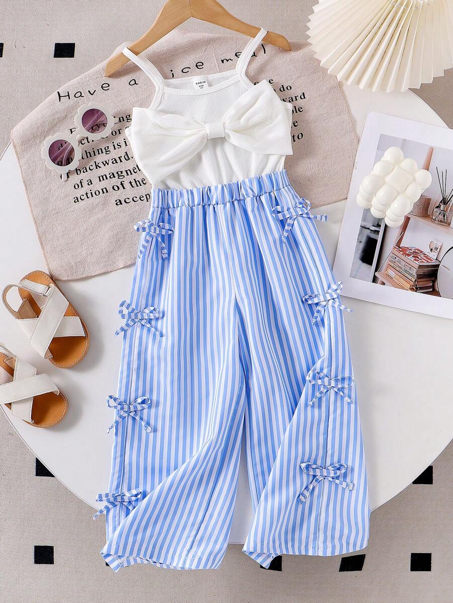 SHEIN 年轻女孩针织吊带背心条纹拼布连体裤，收腰宽松直筒裤，休闲夏日度假装 - 藍色 - 查看 1