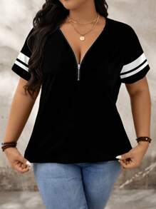 SHEIN LUNE Camiseta de manga corta con cuello en V y media cremallera, de corte holgado con rayas, talla grande, adecuada para el verano