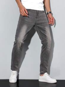 Manfinity Homme Men's Classic Straight Fit Pockets Casual Versatile Jeans - Grey - View 3