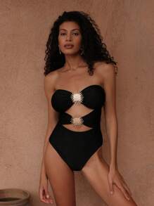 Swim Oasis 春假纯色女士无肩带向日葵装饰连体泳衣和随机印花薄纱沙滩裙，度假和节日波西米亚风格