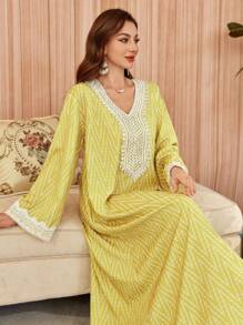 Al Najma 纯色 V 领长袖简约阿拉伯长裙，朴素的卡夫坦