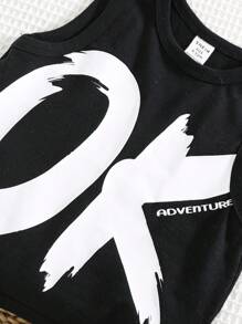 SHEIN Niemowlę Chłopięcy i Dziewczynek Luźny Jednolity Kolor Angielskie Litery Graficzny Bez Rękawów Tank Top, Nadaje Się Do Codziennego Noszenia, Na Zewnątrz, Sport, Sezon Wiosna/Lato