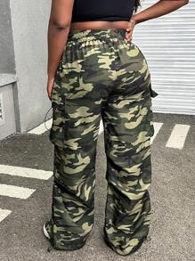 SHEIN EZwear Plus Size Casual Camouflage Pants, Simple Fashion Everyday Wear