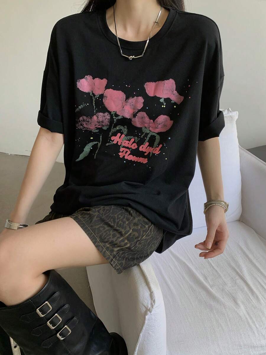 DAZY Women Floral Contrast Color Print Round Neck Short Sleeve T-Shirt Summer Cute Tops Oversized T-Shirt,Graphic Tees - Black - View 1