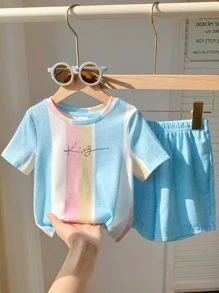 SHEIN 2pcs Baby Boys Casual Cute Raglan Loose Stripe Knit Top T-Shirt And Knit Elastic Waist Shorts 2 Pieces Outfit Set, Suitable For Spring/Summer Indoor And Outdoor Wear