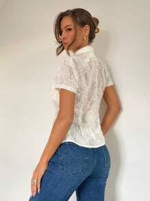 Calvaya Camicia vintage da donna con colletto alla coreana, maniche corte, decorazione floreale tagliata in vita