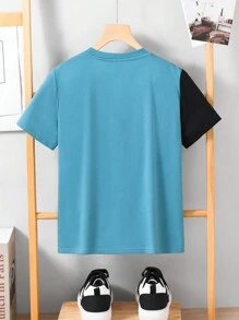 Koszulka z krótkim rękawem i okrągłym dekoltem w bloki kolorów dla chłopców, odpowiednia na letnie dni, na zewnątrz, do uprawiania sportu, na wakacje, na imprezę, do szkoły