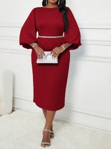 Fleurora Plus Size Solid Color Round Neck Elegant Long Sleeve Dress - Red - View 5