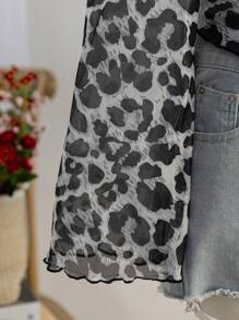 Soleia Plus Size Women Babydoll Top, Leopard & Floral Print Square Neck Tie-Up Long Sleeve Shirt, For Vacation, Graduation, Back To School Wear, Fall