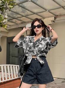 DAZY 女士全花卉印花单排扣宽松短袖衬衫