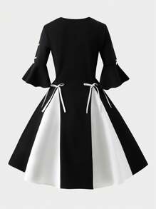 SHEIN Leap Crew Tween 女童蝴蝶结装饰拼色圆领荷叶边袖迷你连衣裙 - 黑與白 - 查看 3