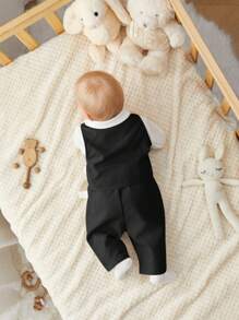 SHEIN 3件套新生儿男/女宝宝可爱秋季绅士套装，包括背心、纯色长袖衬衫、连体衣和裤子，适合生日派对、庆典、婚礼、洗礼、庆祝活动等场合。 - 黑色 - 查看 11