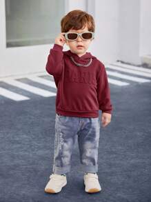 男婴休闲字母印花压花连帽衫，绿色，适合秋冬季