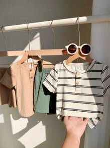 SHEIN 4pcs Baby Boys/Girls Casual Striped Short Sleeve T-Shirt And Elastic Waist Cargo Shorts Set, Suitable For Spring/Summer Wear, Casual Or Outings
