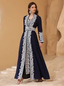 Al Najma 2 件套高端花卉蕾丝拼接奢华女士连衣裙套装，朴素